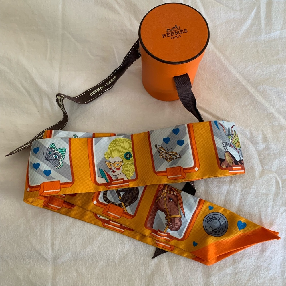 Authentic Hermès Story Twilly